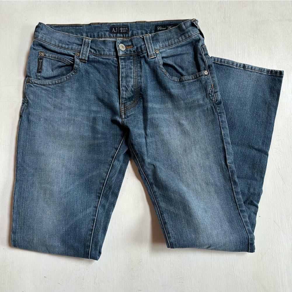 Armani Jeans Comfort Fabric Classic Wash Jeans 31 X 32